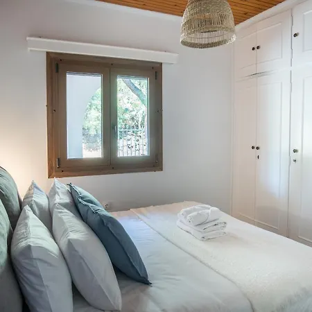 Phaedrus Living Sea View Villa Aegina Perdika  Exterior foto